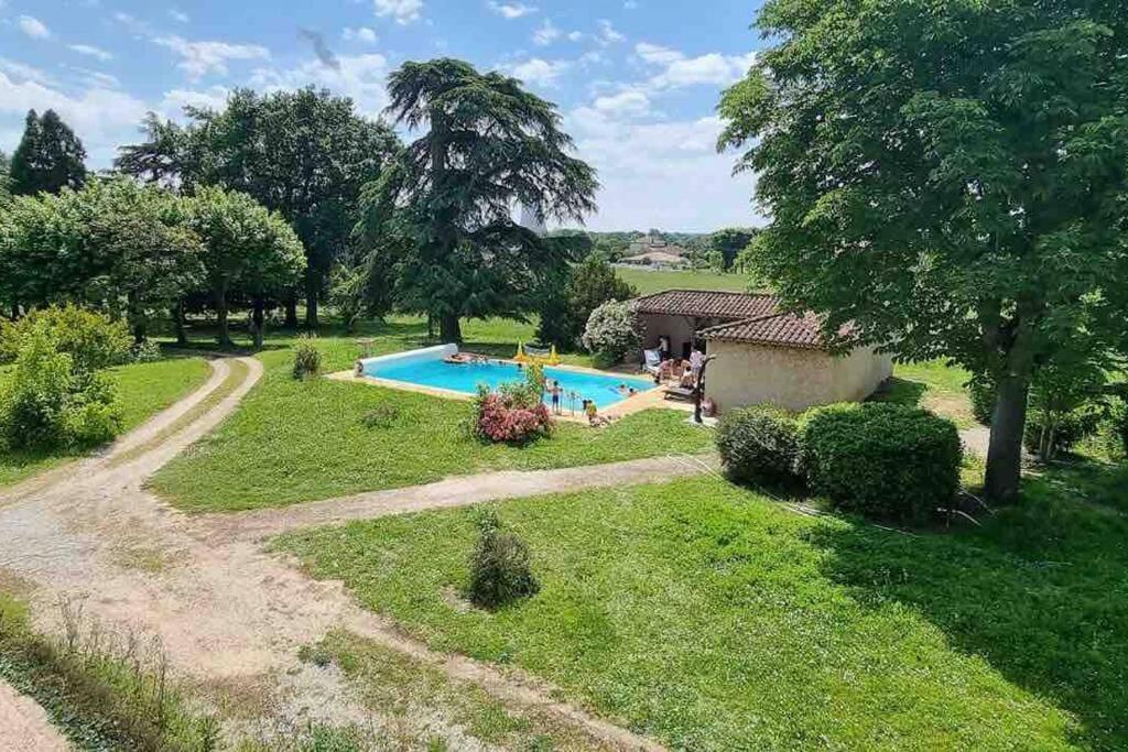 Chateau D'Issandou Golfech Buitenkant foto
