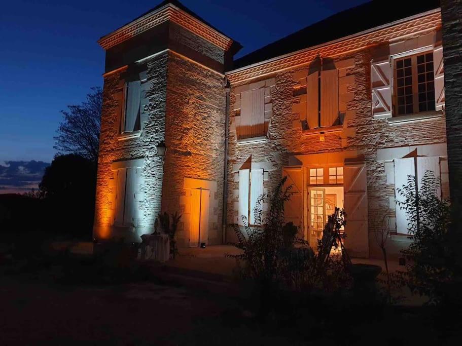 Chateau D'Issandou Golfech Buitenkant foto