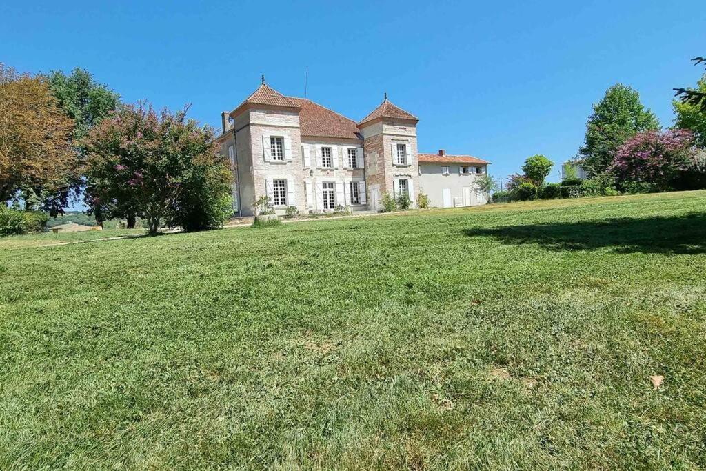 Chateau D'Issandou Golfech Buitenkant foto